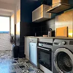 Vue Panoramique - Terrasse - Climatisation - 2 Bedrooms - Wifi - Cuisine - Tramway *