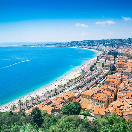 Panoramic Sea View - Terrace - Air Conditioning - 2 Bedrooms - Wifi - Kitchen - Tram